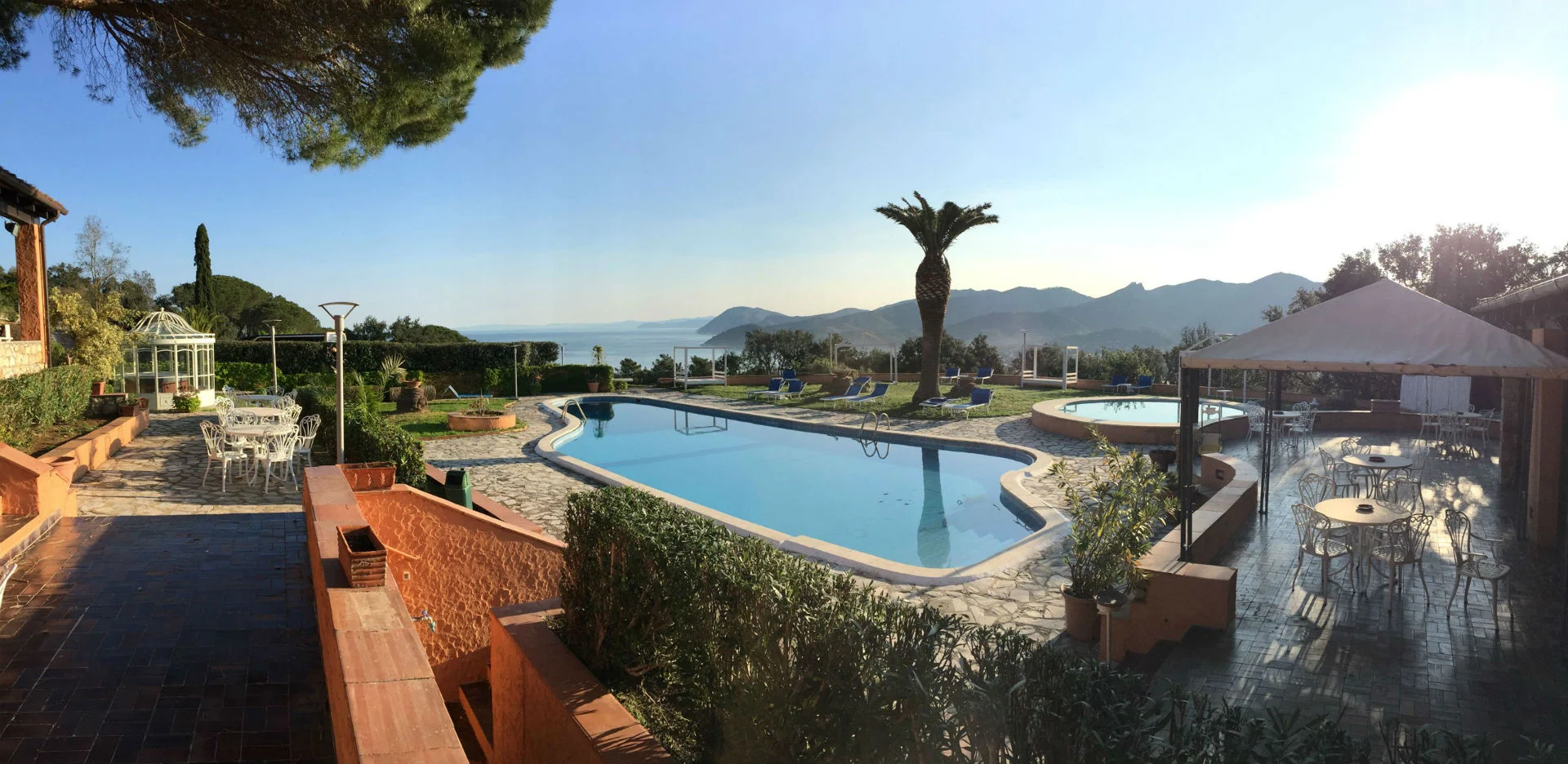 Piscina · Le Picchiaie Resort